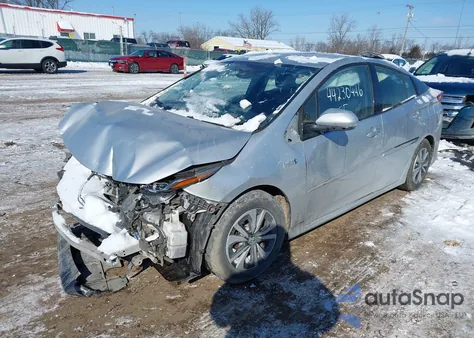 2018 Toyota Prius Prime Premium z USA, uszkodzony, nr VIN JTDKARFP3J3079615